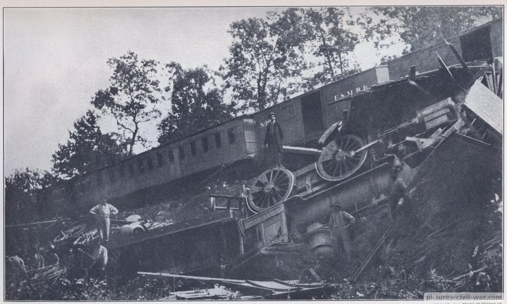 photo history railroad train wreck